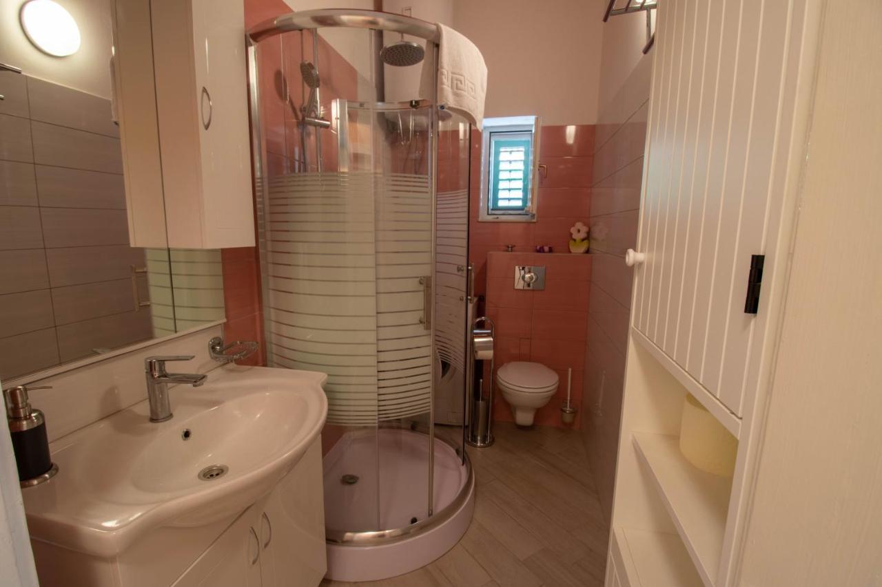 Apartman Ivan Drniš 外观 照片