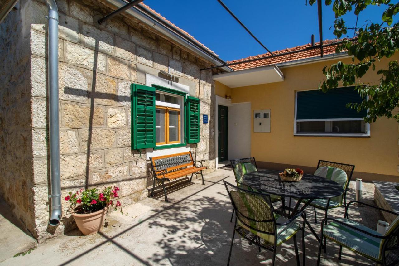 Apartman Ivan Drniš 外观 照片